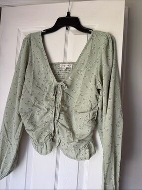 She + Sky Sage Green Floral Tie-Front Blouse